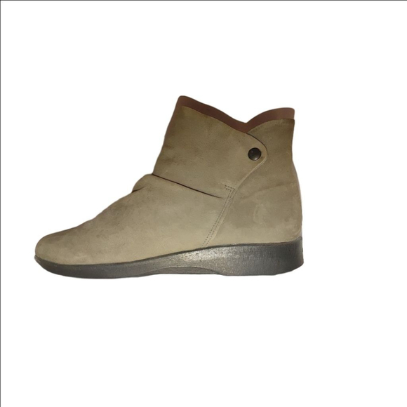 Archopedico Shoes - Archopedico Boots Size 39